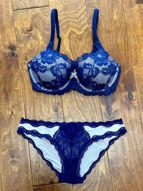 Victoria's Secret Navy Blue Lace Underwire Bra & Bikini Set